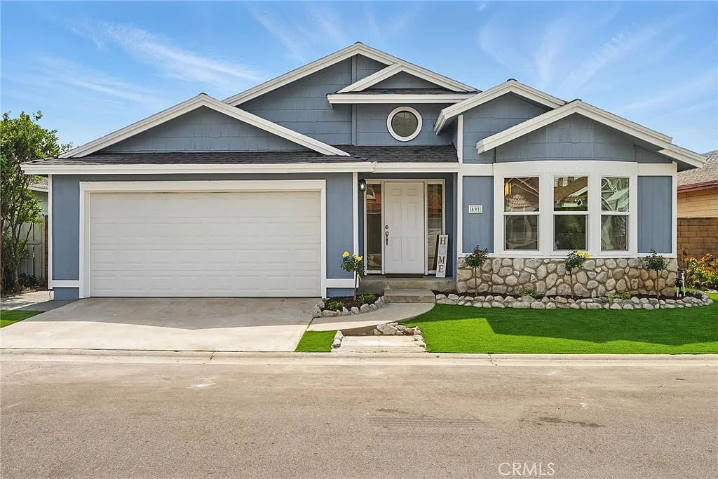 13691 Gavina Ave UNIT 491, Sylmar, CA 91342 3 beds  2 baths 1,624 sqft