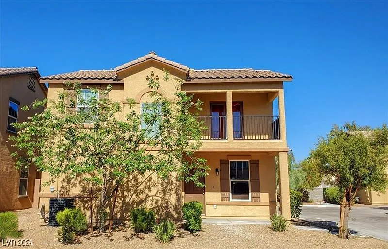 4626 Lime Straight Dr, Las Vegas, NV 89115 3 beds  3 baths 1,370 sqft Est. :  $2,024/mo Get pre-qualified