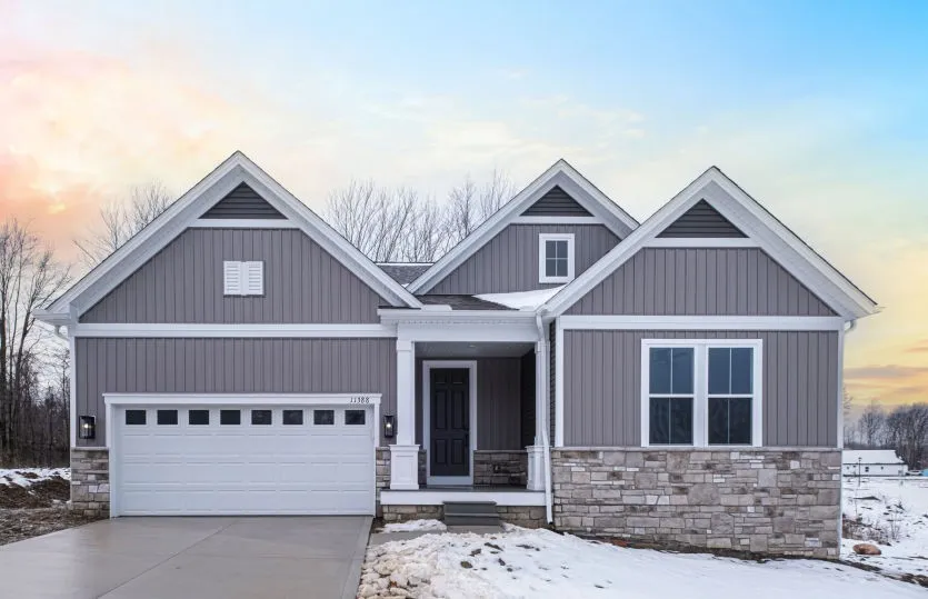 3 bed 2 bath 1,893sqft 1,893 square feet 11388 Ivy Ridge Dr, Concord, OH 44077
