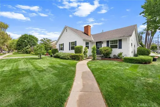 3170 Corinth Ave, Los Angeles, CA 90066 3 beds  2 baths 1,814 sqft