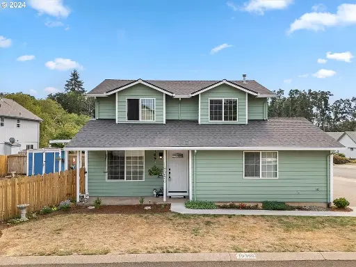 19350 Silverfox Pkwy, Oregon City, OR 97045 3 beds  3 baths 1,202 sqft