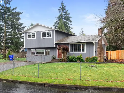 19145 Bedford Dr, Oregon City, OR 97045 3 beds  1 baths 1,520 sqft