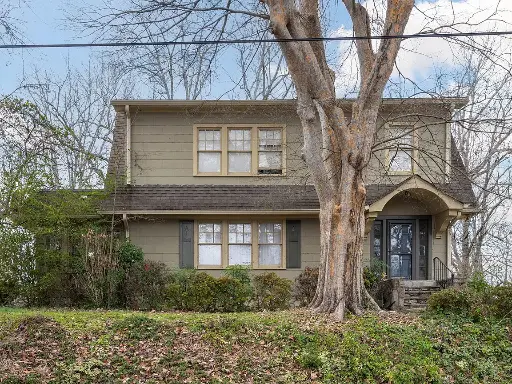 311 Crestway Dr, Chattanooga, TN 37411 3 beds  3 baths 2,288 sqft