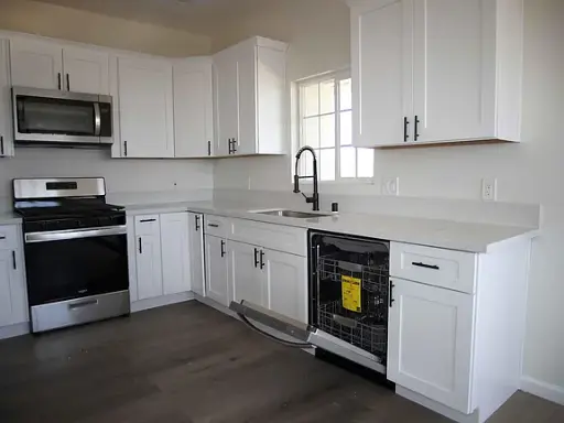 8961 Glade Ave, California City, CA 93505