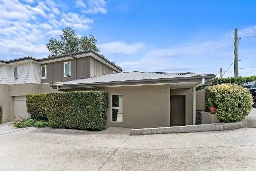 1/208 Princes Highway, Bulli NSW 2516