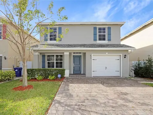 625 NE 5th St, Florida City, FL 33034 4 beds  3 baths 2,126 sqft