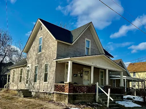 371 Hogadone Ave SW, Grand Rapids, MI 49504 3 beds 3 baths 1,355
